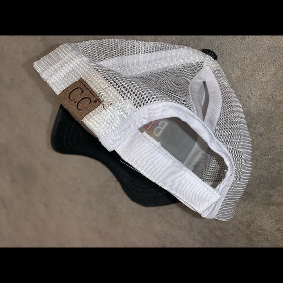 CC GIRLIE GIRL Beach please women’s trucker hat WORN 1x - Picture 6 of 9